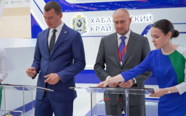 Михаил Дегтярев и глава ГК ДАРС Дмитрий Рябов подписали соглашение о сотрудничестве в сфере жилищного строительства
